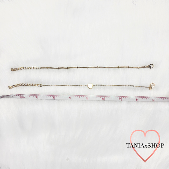 3/$20 Gold Heart Bracelet - Picture 4 of 4